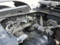 三菱ふそうスーパーグレートトレーラーヘッド（トラクターヘッド）中型（4t）[写真17]