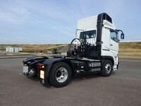 三菱ふそうスーパーグレートトレーラーヘッド（トラクターヘッド）中型（4t）[写真05]