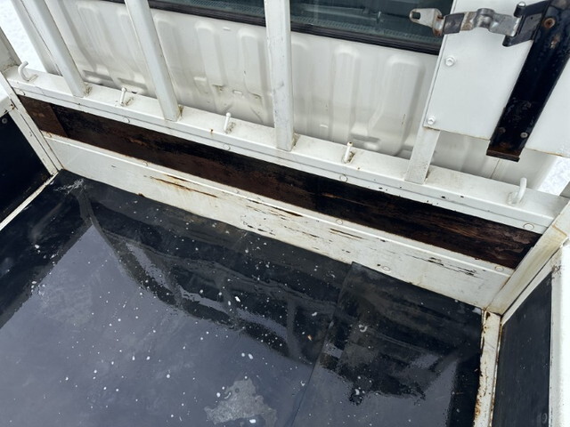 日野デュトロダブルキャブ（Wキャブ）小型（2t・3t）[写真16]