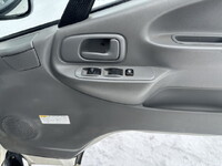 日野デュトロダブルキャブ（Wキャブ）小型（2t・3t）[写真32]