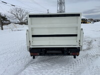 日野デュトロダブルキャブ（Wキャブ）小型（2t・3t）[写真05]