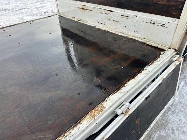 日野デュトロダブルキャブ（Wキャブ）小型（2t・3t）[写真07]