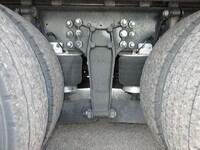 いすゞギガアルミウイング大型（10t）[写真22]