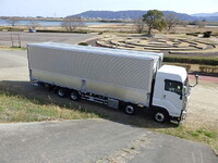 いすゞギガアルミウイング大型（10t）[写真24]