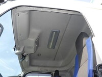 いすゞギガアルミウイング大型（10t）[写真25]