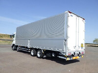 いすゞギガアルミウイング大型（10t）[写真02]