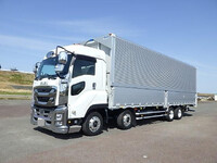 いすゞギガアルミウイング大型（10t）[写真04]