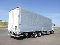 いすゞギガアルミウイング大型（10t）[写真05]