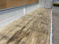 いすゞギガアルミウイング大型（10t）[写真09]