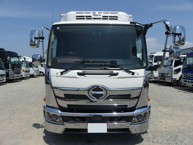 日野レンジャー冷凍車（冷蔵車）中型（4t）[写真03]