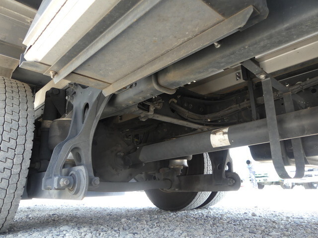 日野レンジャー冷凍車（冷蔵車）中型（4t）[写真40]