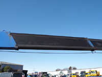 三菱ふそうキャンタークレーン6段小型（2t・3t）[写真17]