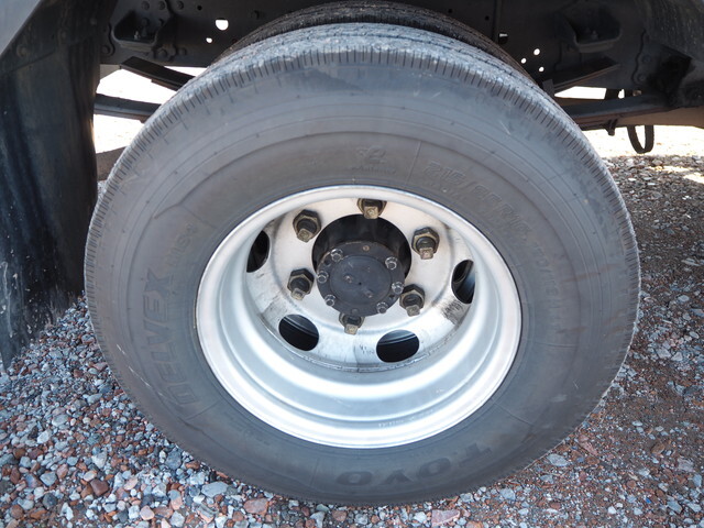 三菱ふそうキャンタークレーン6段小型（2t・3t）[写真26]