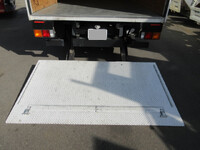 三菱ふそうキャンターアルミバン小型（2t・3t）[写真33]