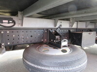 三菱ふそうキャンターアルミバン小型（2t・3t）[写真08]