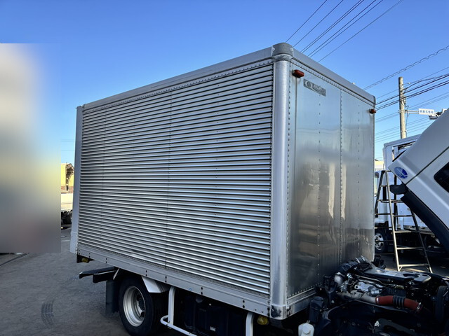 いすゞエルフアルミバン小型（2t・3t）[写真10]