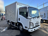 いすゞエルフアルミバン小型（2t・3t）[写真01]