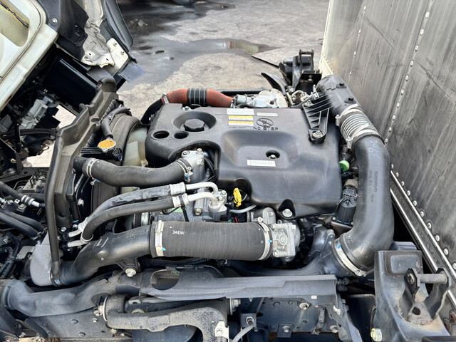 いすゞエルフアルミバン小型（2t・3t）[写真28]