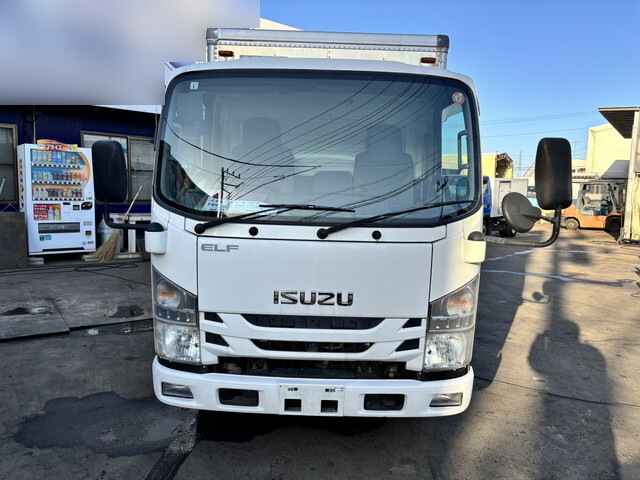 いすゞエルフアルミバン小型（2t・3t）[写真03]