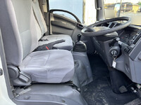 いすゞエルフアルミバン小型（2t・3t）[写真33]