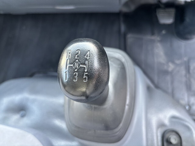 いすゞエルフアルミバン小型（2t・3t）[写真36]