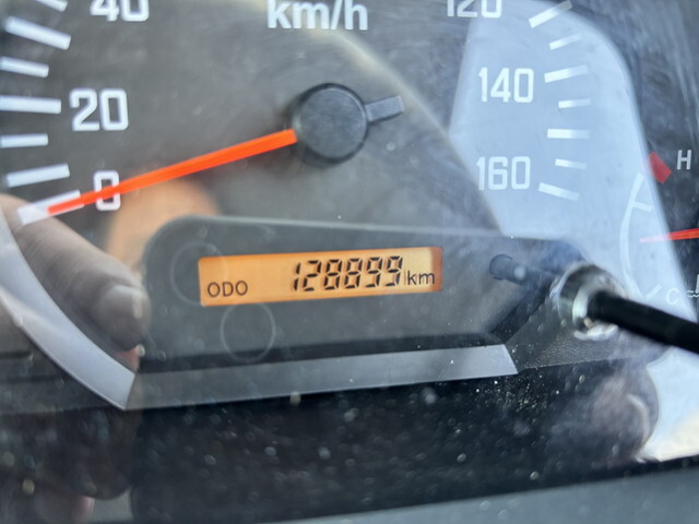 いすゞエルフアルミバン小型（2t・3t）[写真37]