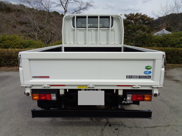 三菱ふそうキャンターダブルキャブ（Wキャブ）小型（2t・3t）[写真13]