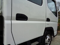 三菱ふそうキャンターダブルキャブ（Wキャブ）小型（2t・3t）[写真15]