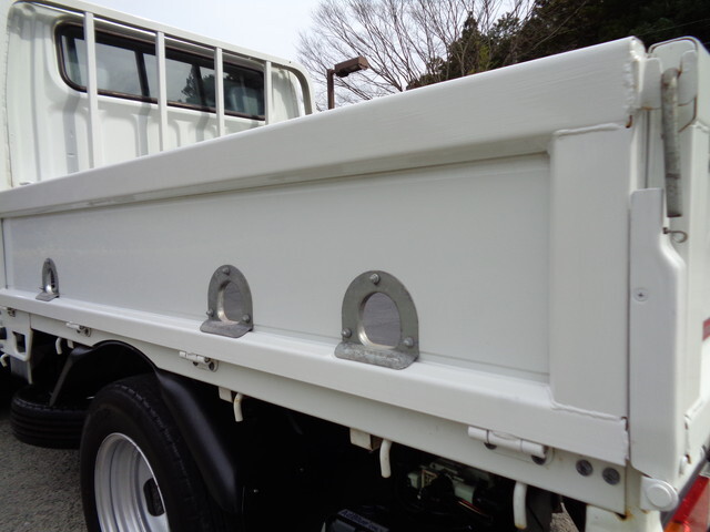 三菱ふそうキャンターダブルキャブ（Wキャブ）小型（2t・3t）[写真17]