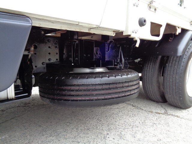 三菱ふそうキャンターダブルキャブ（Wキャブ）小型（2t・3t）[写真20]