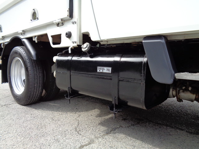 三菱ふそうキャンターダブルキャブ（Wキャブ）小型（2t・3t）[写真21]