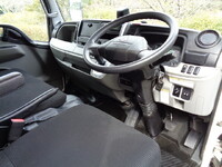 三菱ふそうキャンターダブルキャブ（Wキャブ）小型（2t・3t）[写真27]