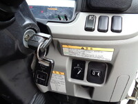 三菱ふそうキャンターダブルキャブ（Wキャブ）小型（2t・3t）[写真37]