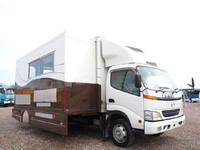 日野デュトロ移動販売車小型（2t・3t）[写真01]