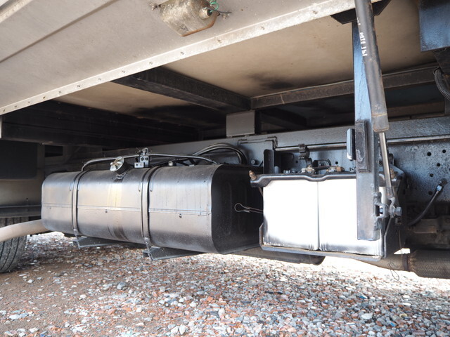 日野デュトロ移動販売車小型（2t・3t）[写真21]