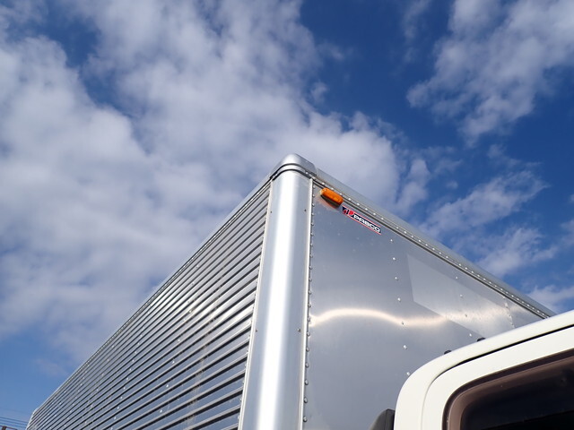 日野デュトロアルミバン小型（2t・3t）[写真14]