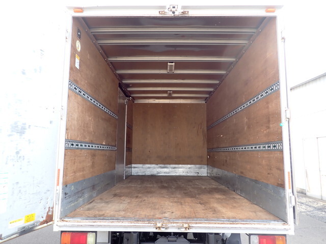 日野デュトロアルミバン小型（2t・3t）[写真15]
