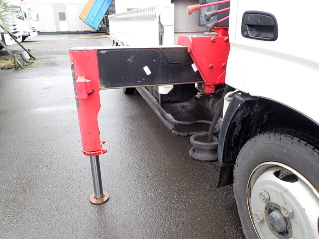 日野デュトロクレーン3段小型（2t・3t）[写真26]