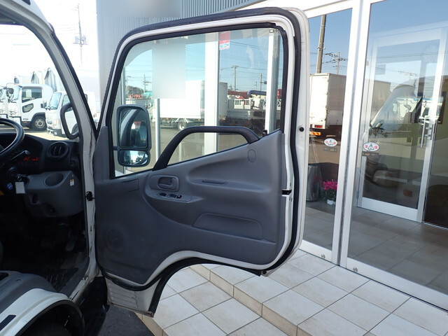 日野デュトロクレーン3段小型（2t・3t）[写真31]