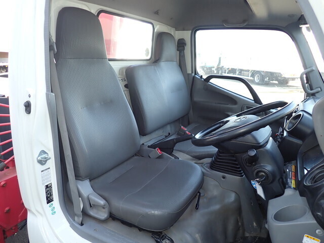 日野デュトロクレーン3段小型（2t・3t）[写真33]