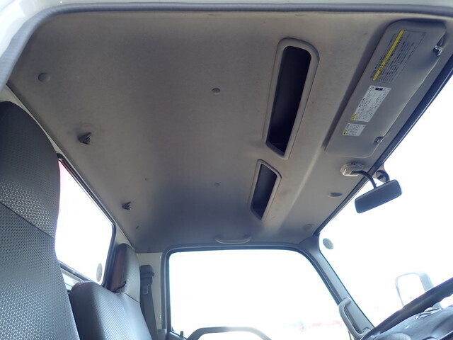 日野デュトロクレーン3段小型（2t・3t）[写真34]