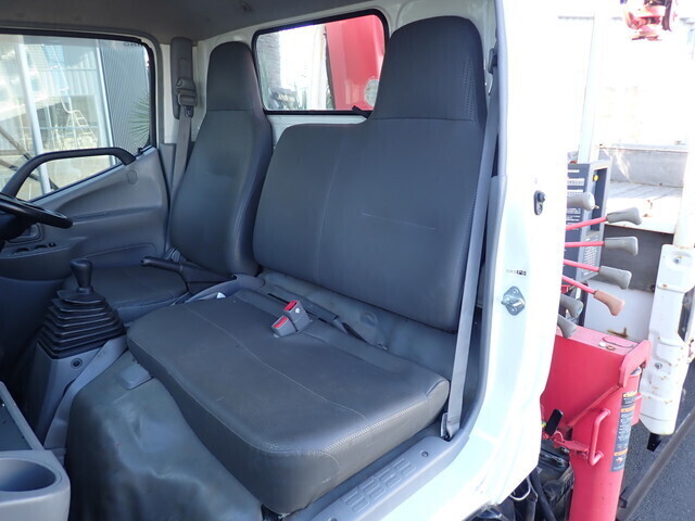 日野デュトロクレーン3段小型（2t・3t）[写真36]