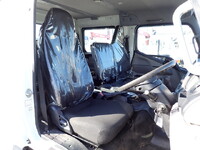 三菱ふそうキャンターダブルキャブ（Wキャブ）小型（2t・3t）[写真21]