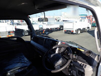 三菱ふそうキャンターダブルキャブ（Wキャブ）小型（2t・3t）[写真22]