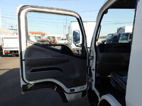 三菱ふそうキャンターダブルキャブ（Wキャブ）小型（2t・3t）[写真24]