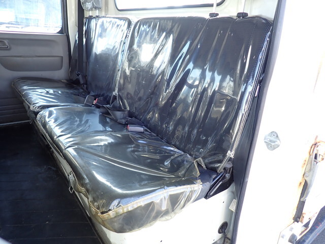 三菱ふそうキャンターダブルキャブ（Wキャブ）小型（2t・3t）[写真29]