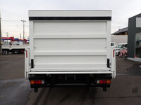 三菱ふそうキャンターダブルキャブ（Wキャブ）小型（2t・3t）[写真06]