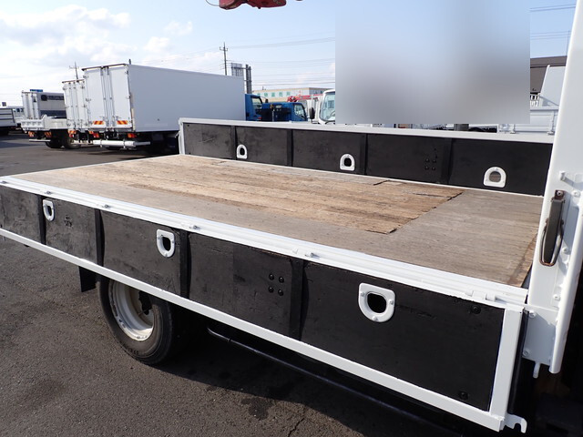 いすゞエルフクレーン3段小型（2t・3t）[写真13]