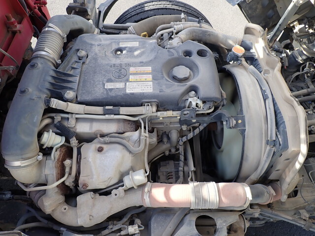 いすゞエルフクレーン3段小型（2t・3t）[写真32]