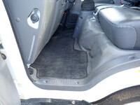 いすゞエルフクレーン3段小型（2t・3t）[写真38]